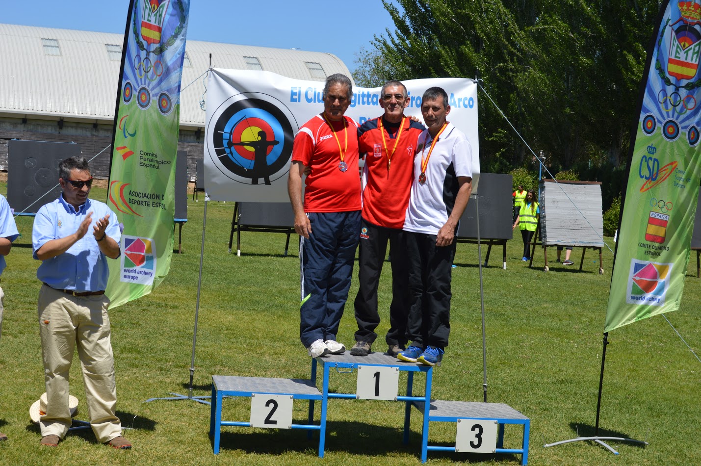 &Aacute;ngel Sola, campe&oacute;n de Espa&ntilde;a de Veteranos y Carmen Rubio, subcampeona de Espa&ntilde;a